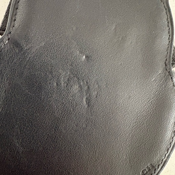 Coach leather Black Owl-Shaped Coin Purse - Picture 8 of 11